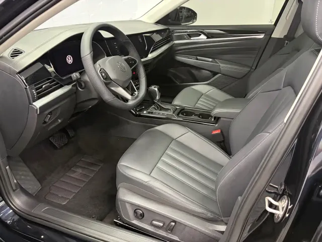 Volkswagen Passat — Фото автомобиля 6