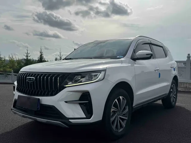Фотография автомобиля — Geely Vision X6