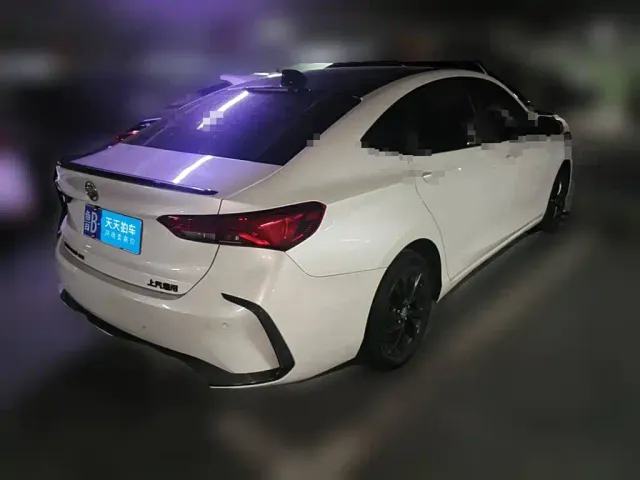 Buick Verano — Фото автомобиля 5