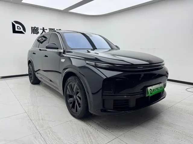 Li Auto L7 — Фото автомобиля 3