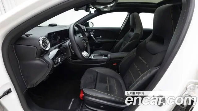 Mercedes-Benz A-Class W177 — Фото автомобиля 14