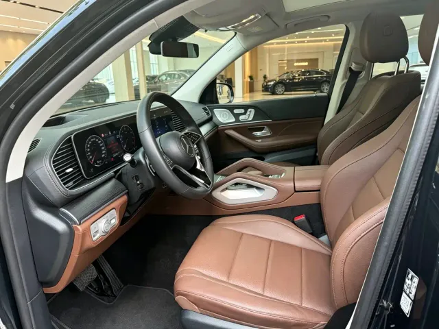 Mercedes-Benz GLE-Class — Фото автомобиля 12