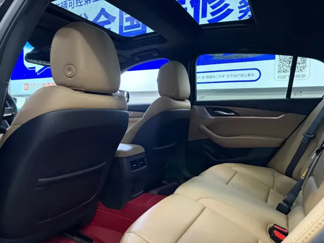Cadillac CT5 — Фото автомобиля 7