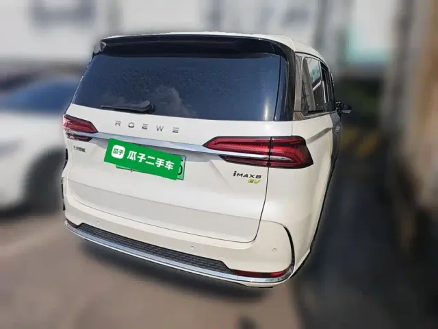 Roewe iMAX8 — Фото автомобиля 6