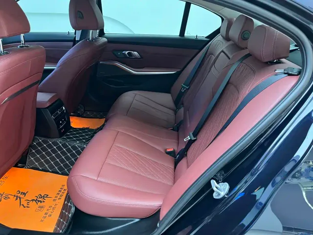 BMW 3 Series — Фото автомобиля 7