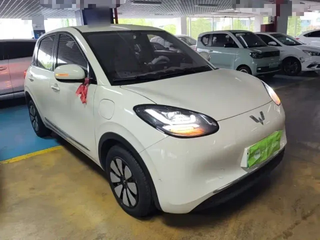 Wuling Bingo — Фото автомобиля 3