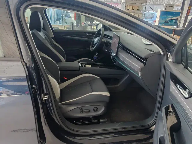 Volkswagen ID.7 Vizzion — Фото автомобиля 16