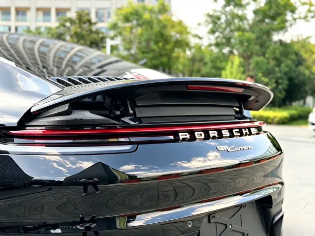 Porsche 911 — Фото автомобиля 5