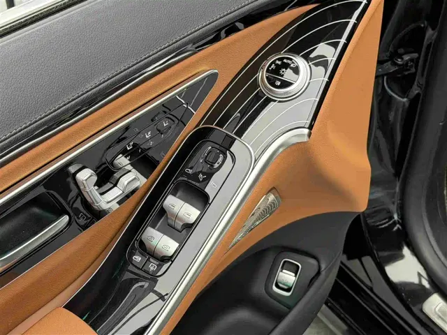 Mercedes-Benz S-Class — Фото автомобиля 7
