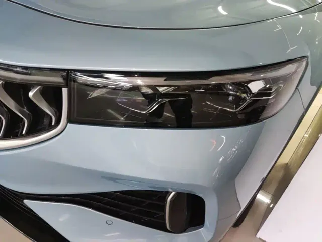Voyah Auto VOYAH FREE 2021 AWD Standard Range Extender Exclusive Luxury Package — Фото автомобиля 23