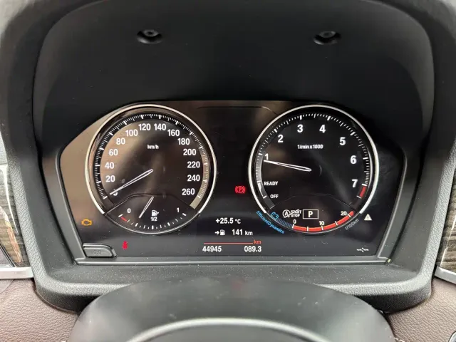 BMW X1 — Фото автомобиля 23