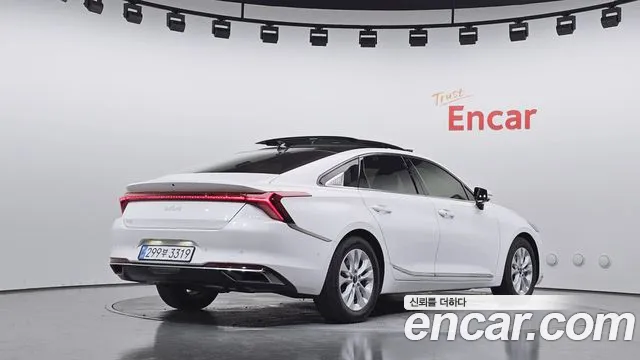 Kia K8 2.5 Бензин 2WD — Фото автомобиля 2