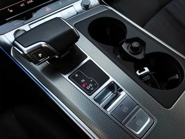 Audi A6 — Фото автомобиля 15