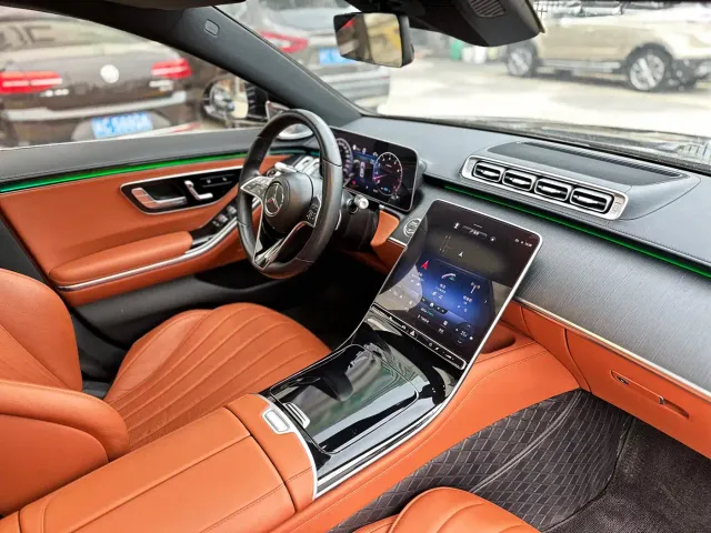 Mercedes-Benz S-Class — Фото автомобиля 8