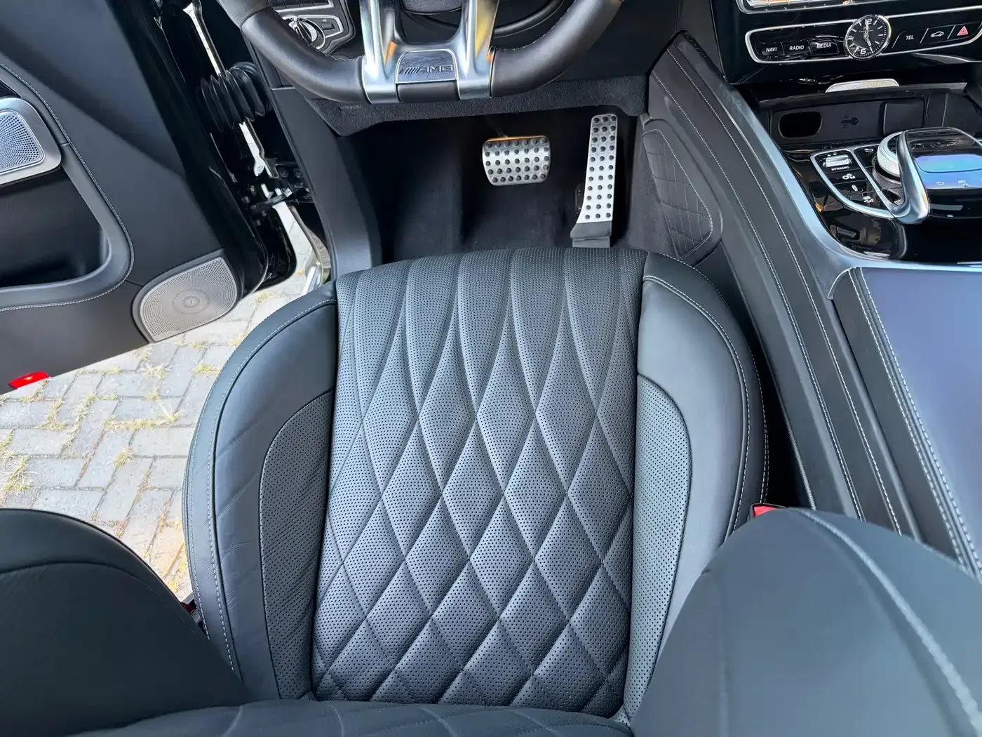 Mercedes-Benz Mercedes-Benz G-Class AMG 2023 AMG G 63 — Фото автомобиля 29