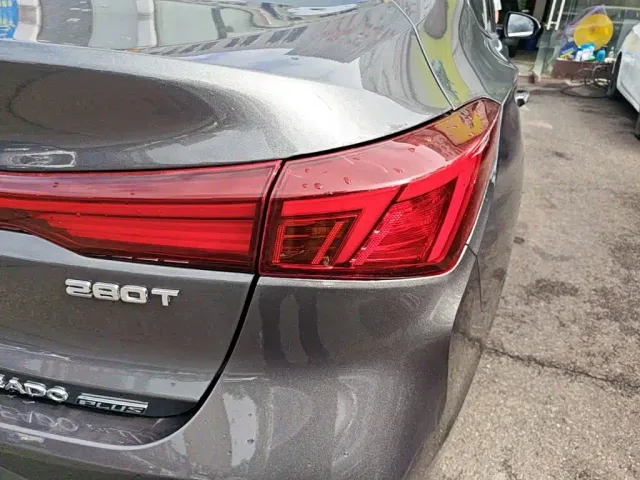 Changan Eado — Фото автомобиля 7