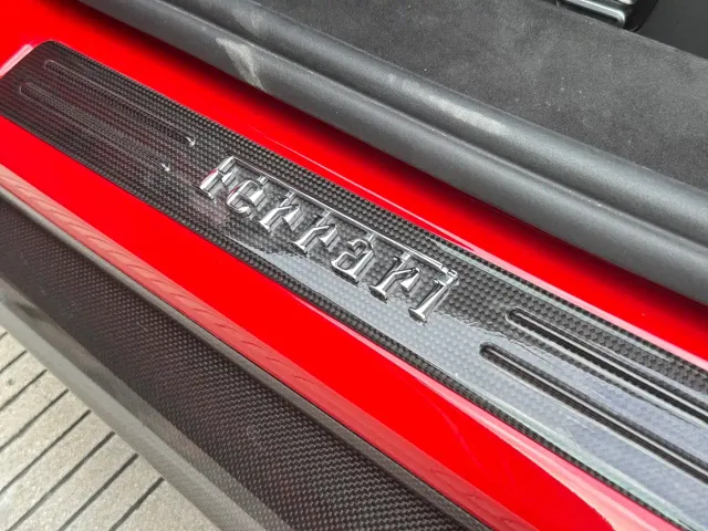Ferrari 296 — Фото автомобиля 8