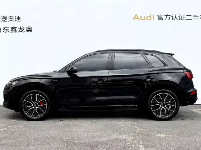 Audi Q5L — Фото автомобиля 3