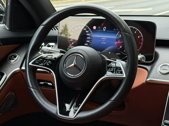 Mercedes-Benz S-Class — Фото автомобиля 9