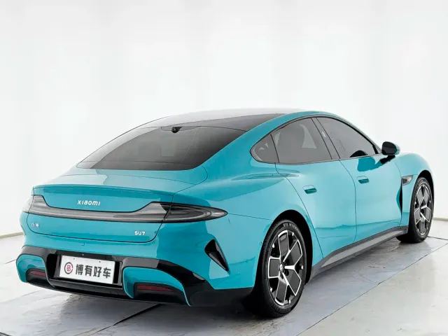 Xiaomi SU7 — Фото автомобиля 10