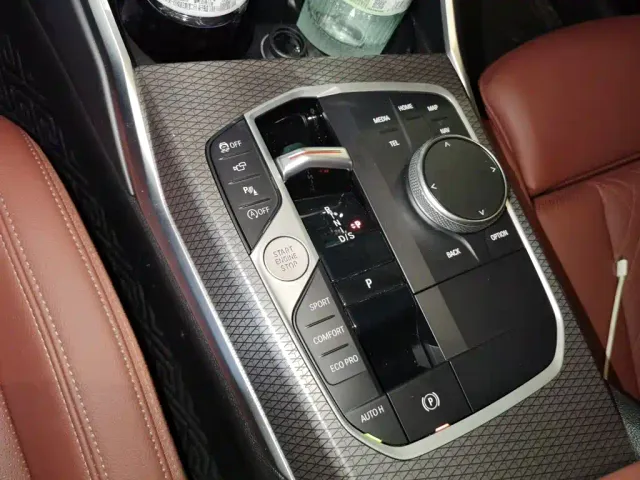 BMW 3 Series — Фото автомобиля 6