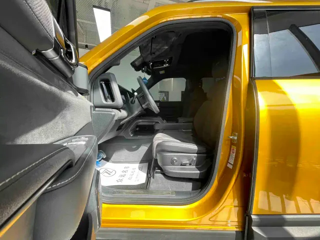 BYD FangChengBao Leopard 5 — Фото автомобиля 4