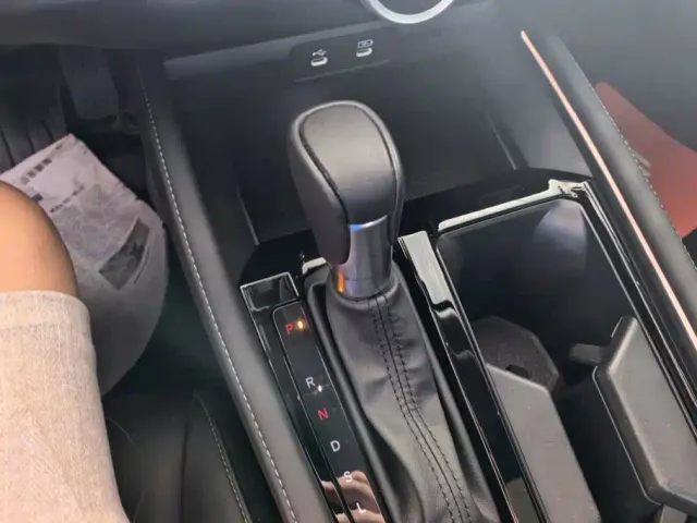 Honda Accord — Фото автомобиля 16