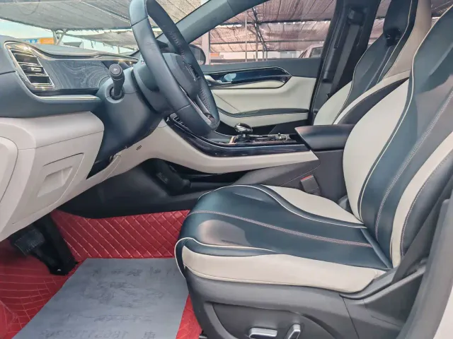 BYD Qin PLUS — Фото автомобиля 3