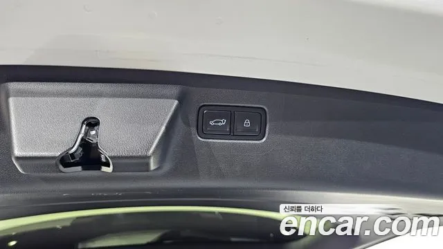 Hyundai Santa Fe MX5 — Фото автомобиля 26
