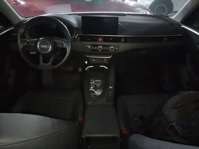 Audi A4L — Фото автомобиля 5
