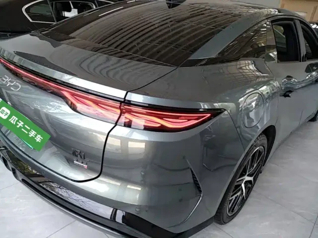 BYD Han L — Фото автомобиля 6