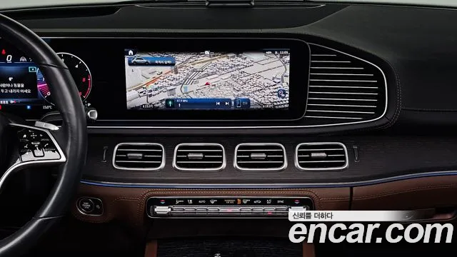 Mercedes-Benz GLE-Class — Фото автомобиля 14