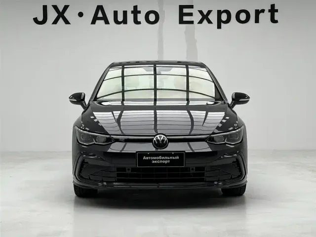 Volkswagen Golf — Фото автомобиля 2