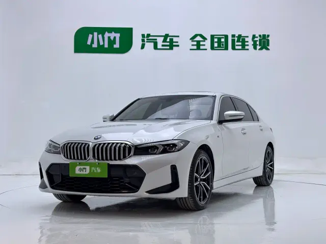 Фотография автомобиля — BMW 3 Series