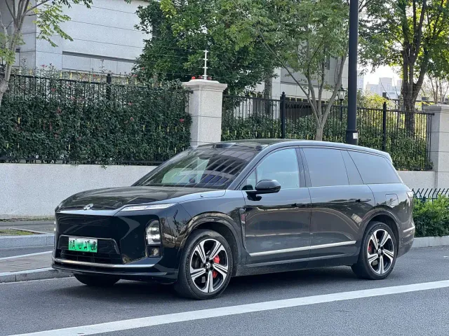 Фотография автомобиля — Nio ES8