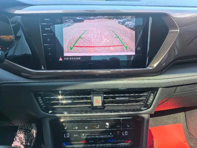 Volkswagen Tharu — Фото автомобиля 11