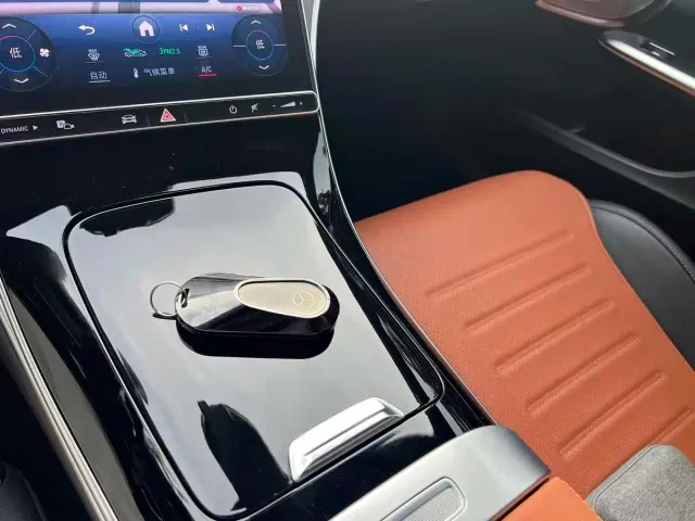 Mercedes-Benz C-Class — Фото автомобиля 14