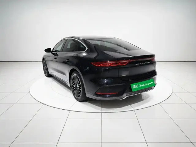BYD Han — Фото автомобиля 4