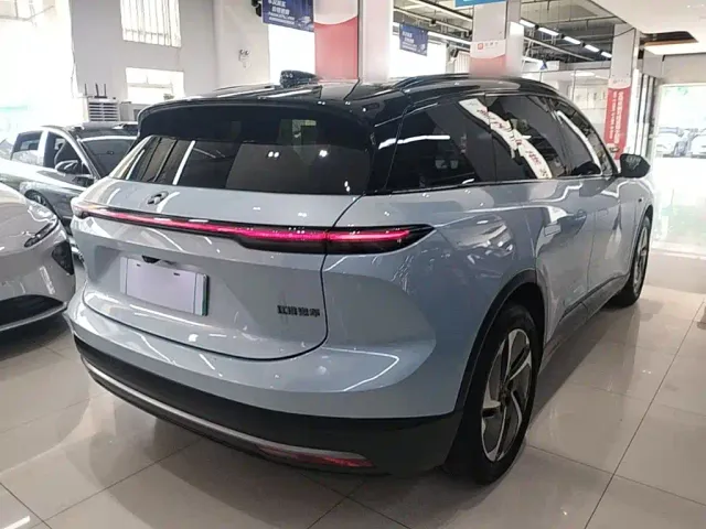 Nio ES6 — Фото автомобиля 6