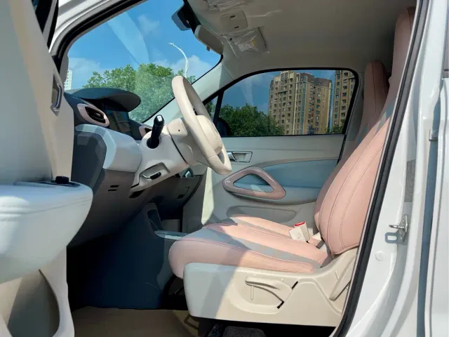 Leapmotor T03 — Фото автомобиля 9