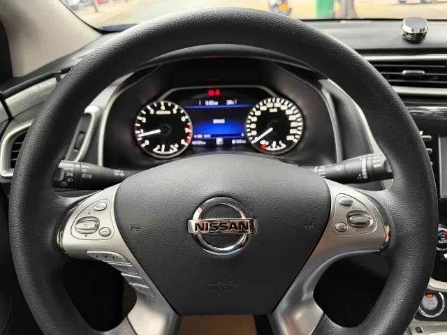 Nissan Murano — Фото автомобиля 12
