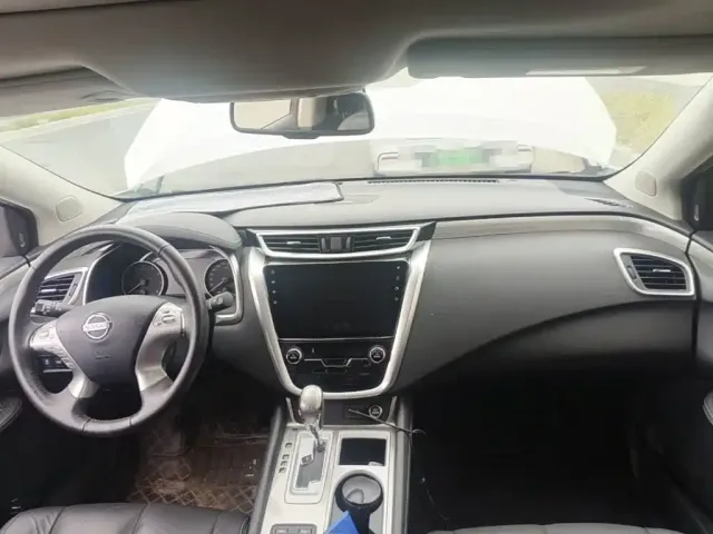 Nissan Murano — Фото автомобиля 12
