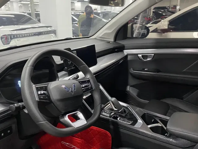 Wuling Asta — Фото автомобиля 6