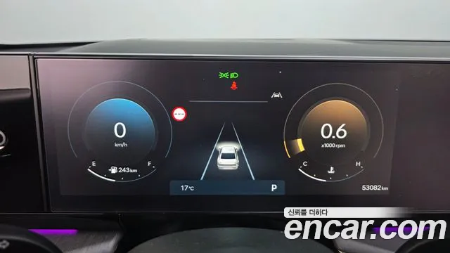 Hyundai Grandeur GN7 — Фото автомобиля 11