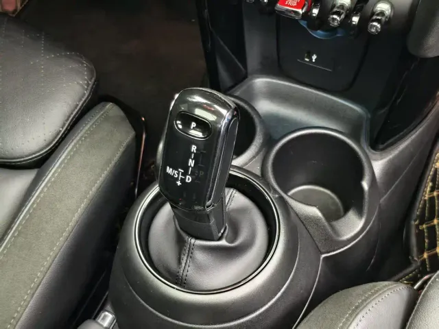 MINI Hatch — Фото автомобиля 12