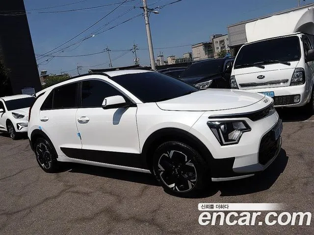 Kia Niro Niro (New) — Фото автомобиля 20