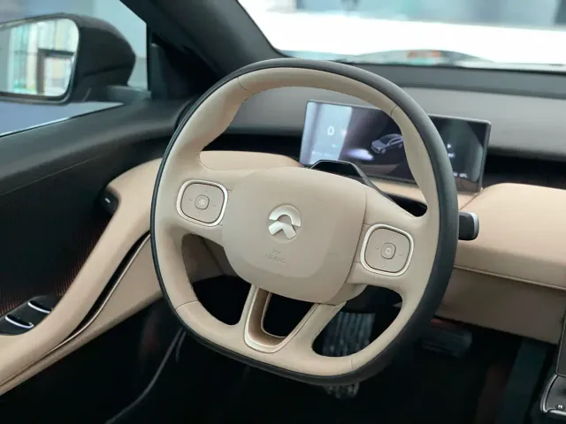 Nio ET5 Touring — Фото автомобиля 13