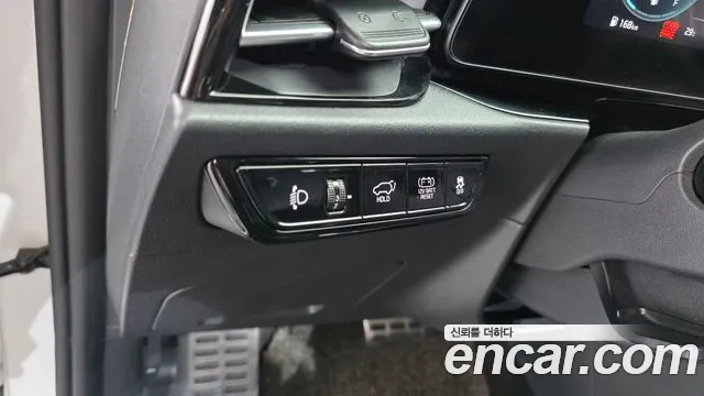 Kia Niro The All New Niro Signature — Фото автомобиля 12
