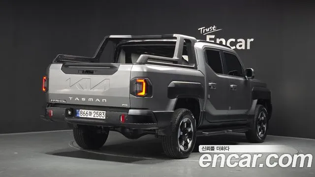 Kia Tasman Tasman 2.5T Бензин 4WD — Фото автомобиля 2