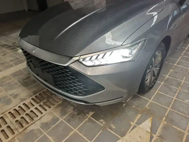BYD Qin PLUS — Фото автомобиля 23